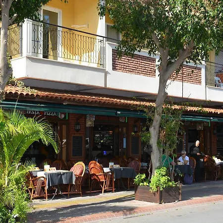 Hotel Kleopatra 3*